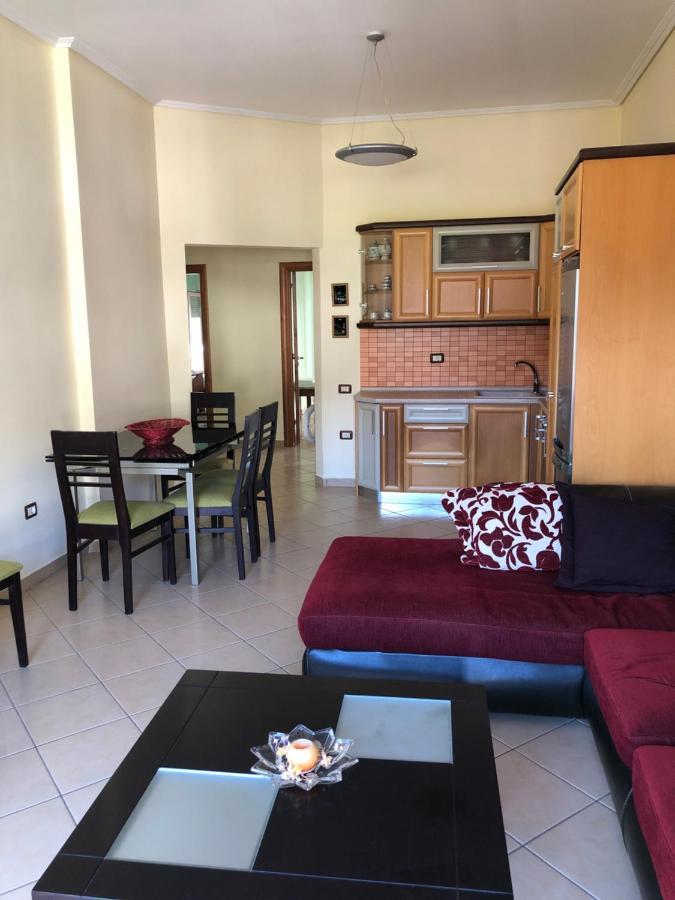 Lungomare Apartment Vlorë Εξωτερικό φωτογραφία